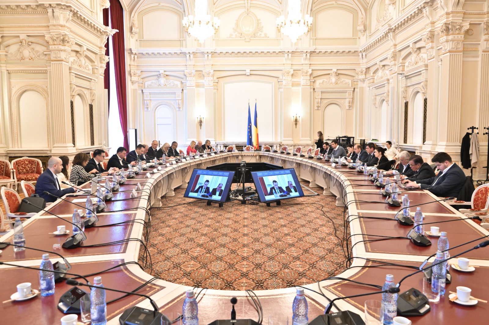 Finanțarea priorităților europene: dialog politic asupra cadrului financiar multianual